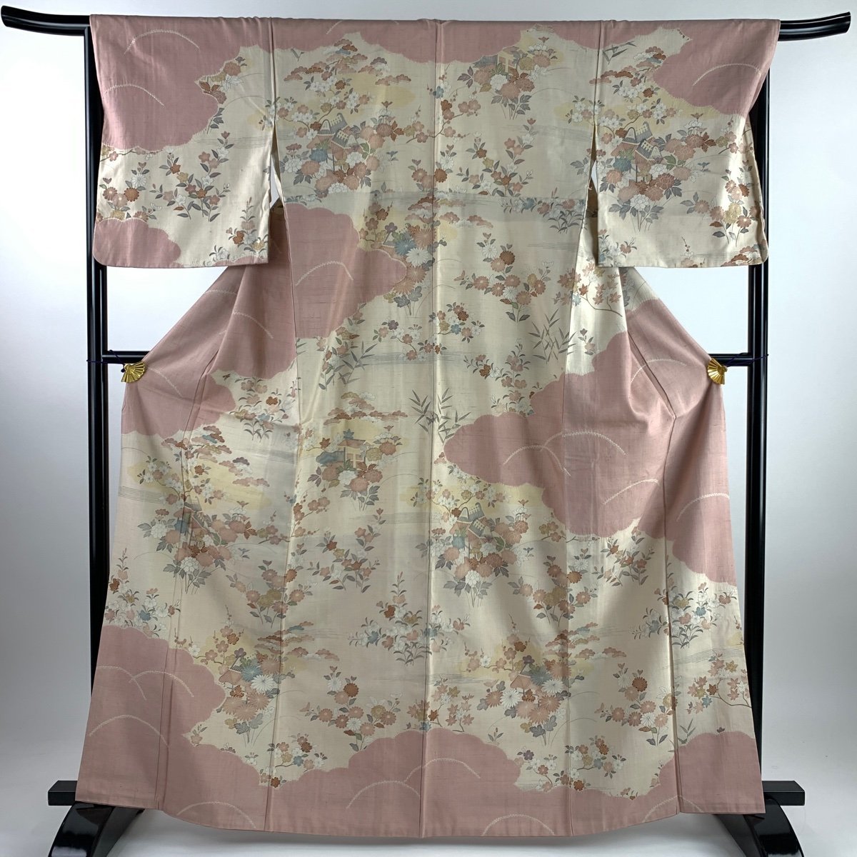 訪問着 身丈165.5cm 裄丈67cm M 袷 紬地 家屋 草花 絞り 金彩 ピンク 正絹 秀品 【中古】