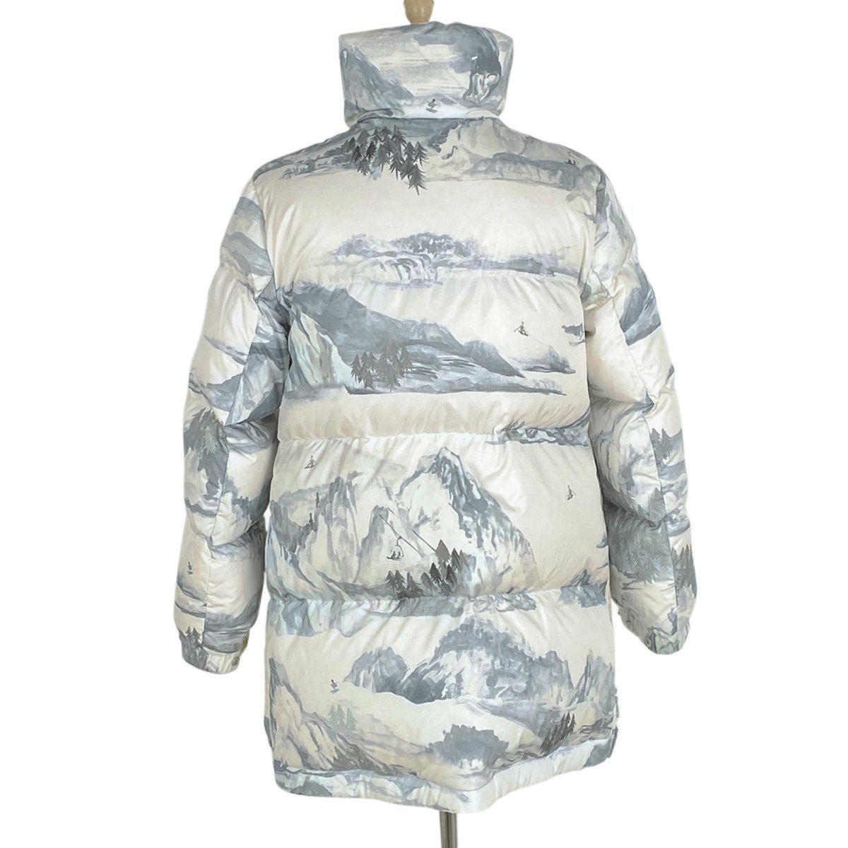 モンクレール MONCLER ダウンコート GLIERE 雪山 ダウンジャケット ハイネック アウター ダウンコート ホワイト グレー レディース 中古_バイセル 14265_3