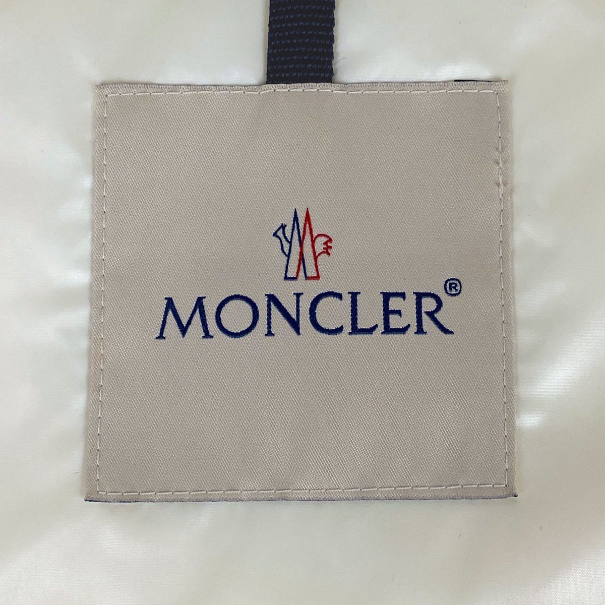 モンクレール MONCLER ダウンコート GLIERE 雪山 ダウンジャケット ハイネック アウター ダウンコート ホワイト グレー レディース 中古_バイセル 14265_9