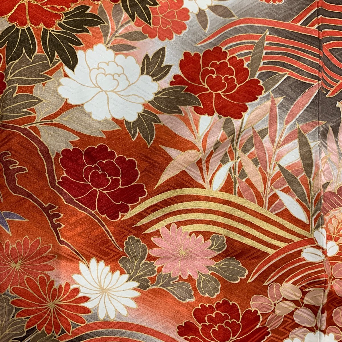  long-sleeved kimono length 157.5cm sleeve length 67cm M.. flower wave gold paint gold thread . color silk name goods [ used ]