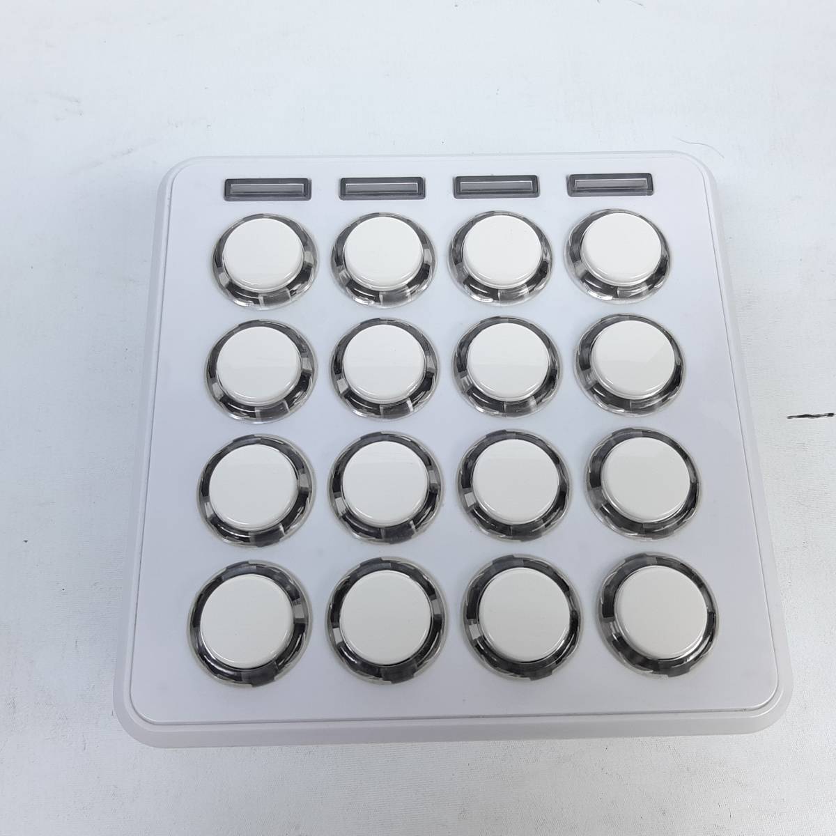 【箱付き・完品】Midi Fighter 3D White コントローラー ホワイト 白