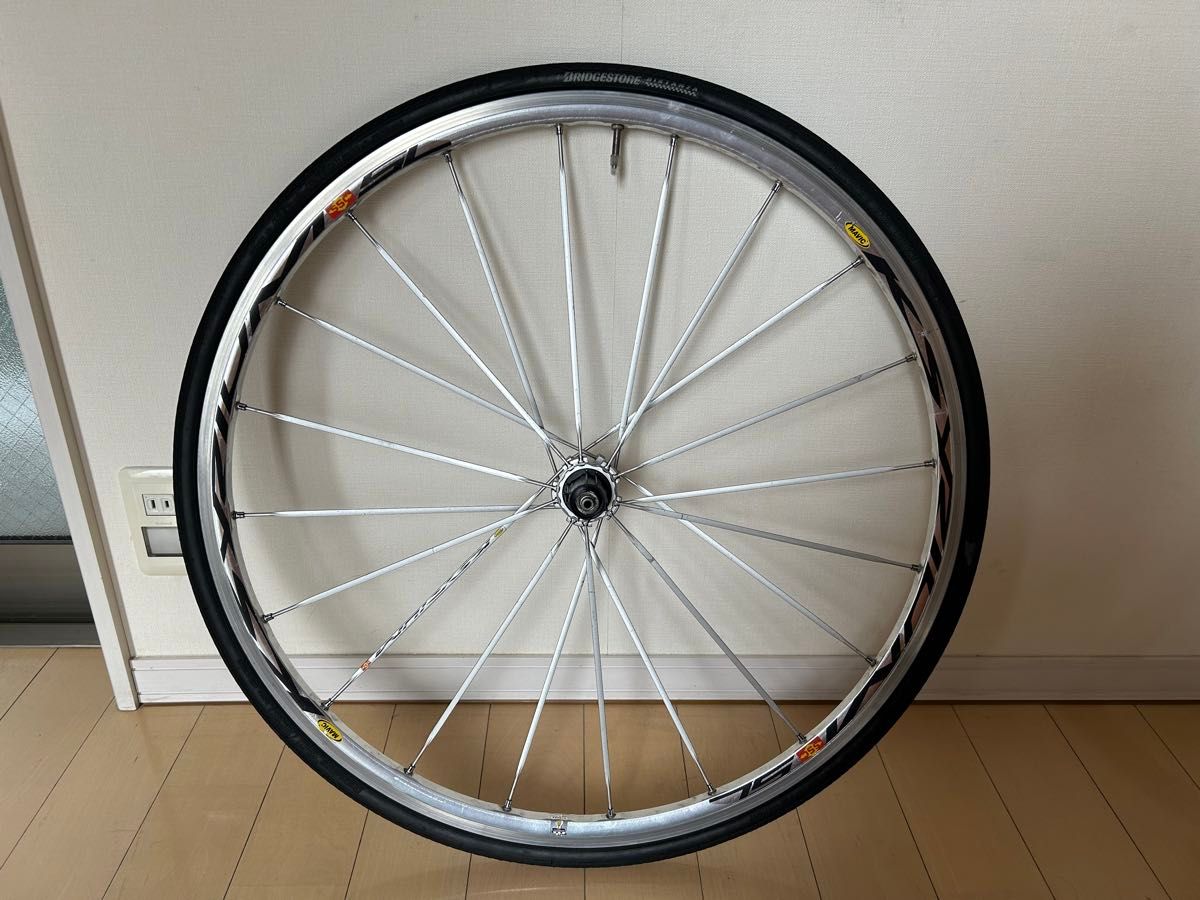 MAVIC KSYRIUM SL シルバー カンパフリー 希少な銀輪 使用感 MAVIC KSYRIUM SL シルバー カンパフリー 希少な銀輪 使用感