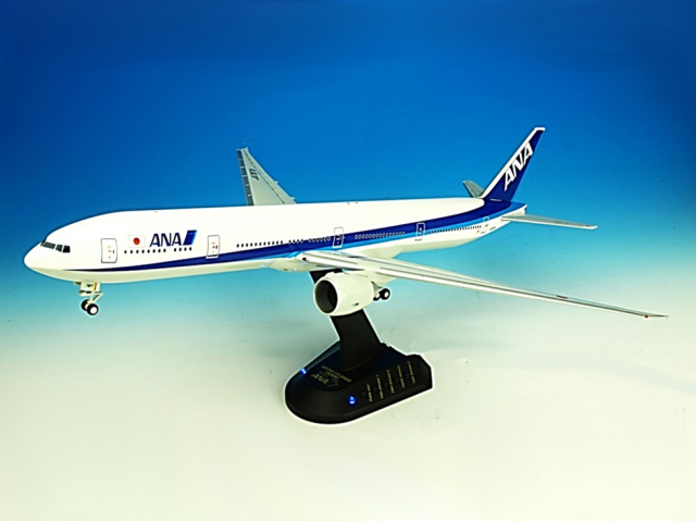 ANA サウンドジェット B777-300ER 組み立て式