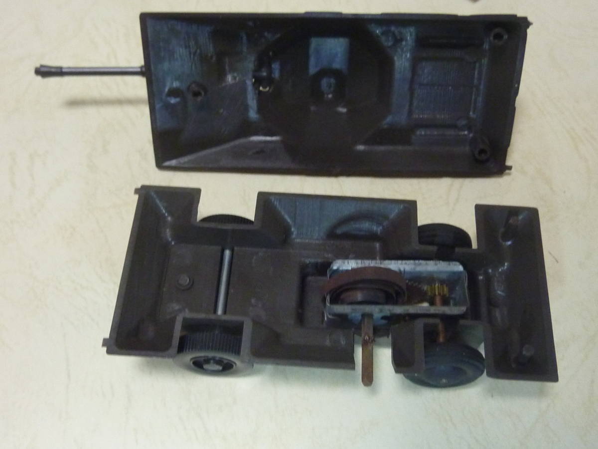 1974年頃完成品□日東科学スイス陸軍装甲車 スコーピオン 1974年頃完成品□日東科学スイス陸軍装甲車 スコーピオン