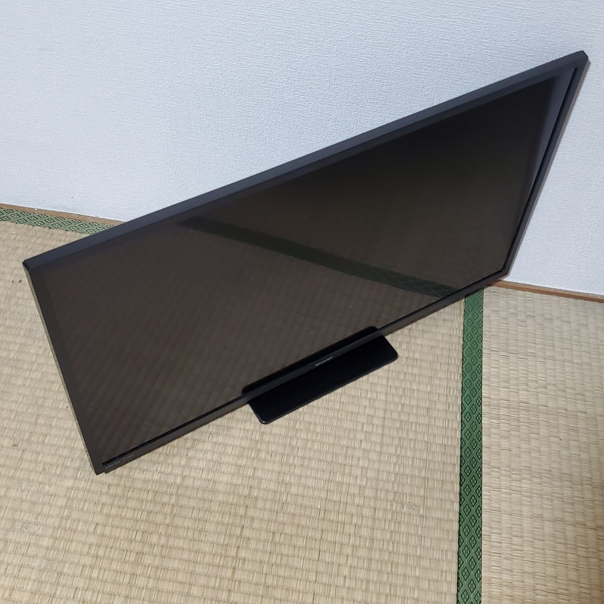 SHARP シャープ AQUOS アクオス 液晶テレビ 2T-C32DE テレビ 32型 32インチ 動作確認済み mini B-CASカードあり 2021年製 ハイビジョン_画像2