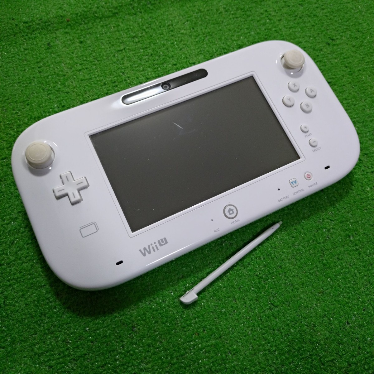 Wii U 本体 32GB WUP-101 GamePad ゲームパッド WUP-010 シロ ホワイト 動作確認済み 初期化済み オススメ(*^^*) Nintendo 任天堂_画像2