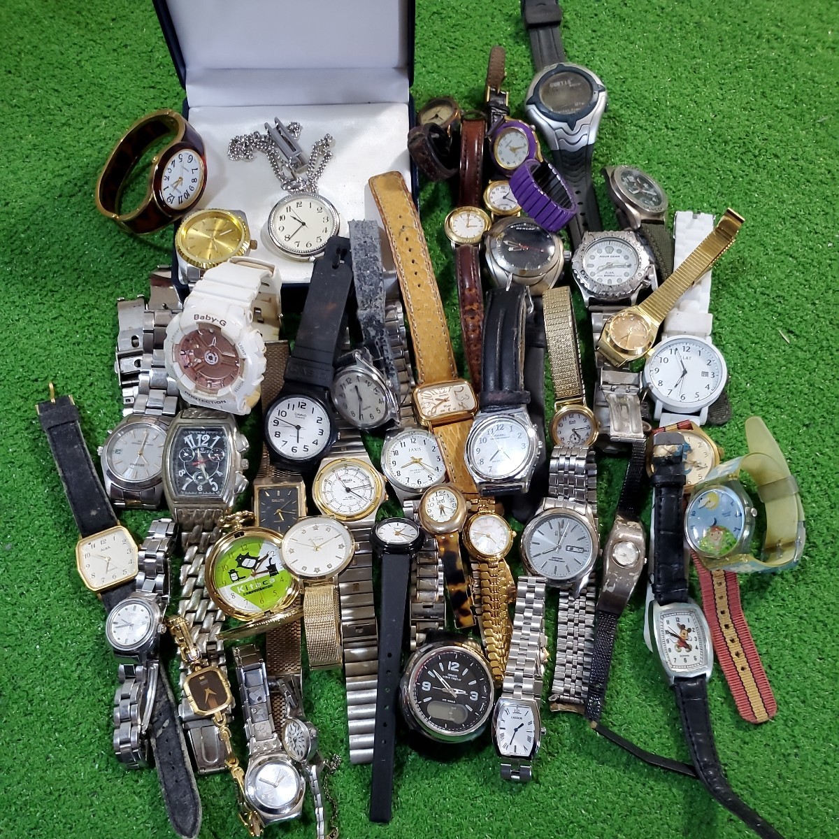 CITIZEN シチズン SEIKO セイコー CREDOR Swatch スウォッチ CASIO Baby-G ALBA アルバ 腕時計 40本以上 まとめ売り 時計 メンズ 大量_画像1