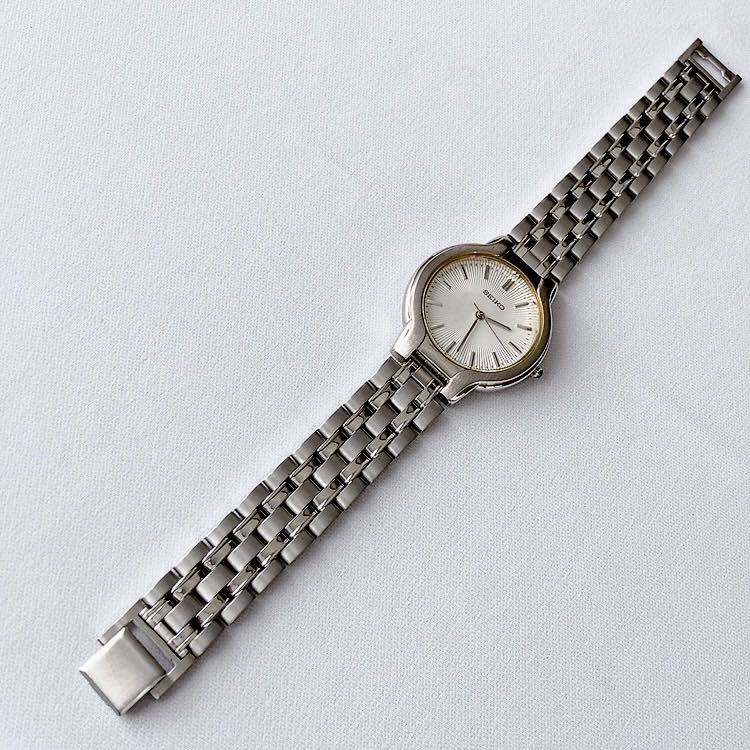 SEIKO #V701-7A70メンズクォーツ腕時計　稼動品　