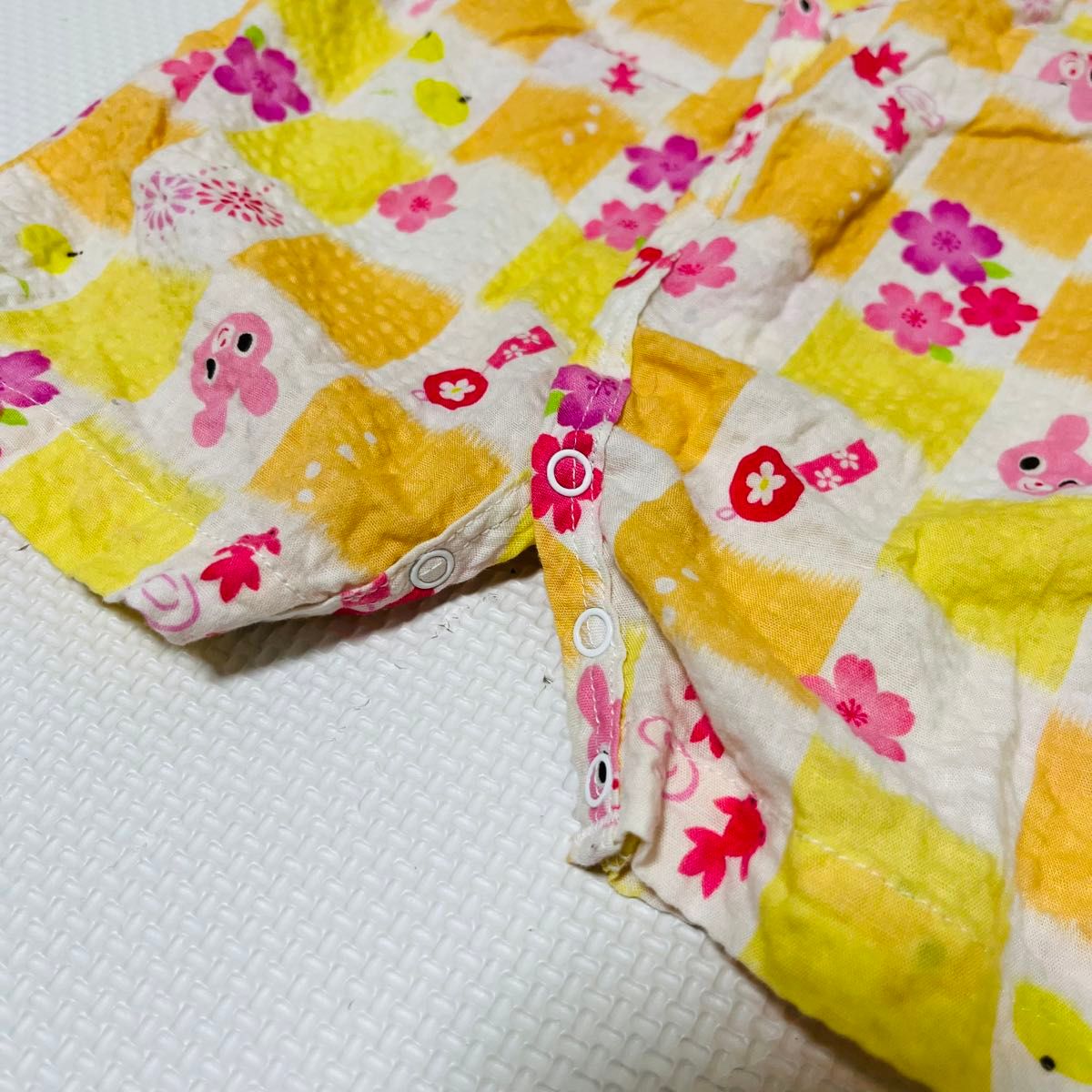 ミキハウス 女の子 甚平 お祭り 浴衣　ホットビスケッツ　サイズS 60-70 赤ちゃん　服　ベビー　和柄　黄色　オレンジ