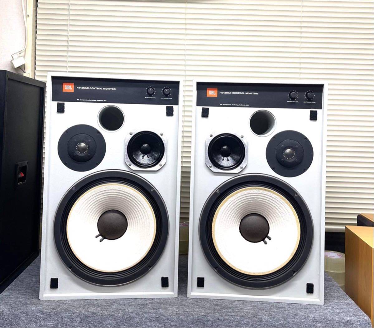 Yahoo!オークション - JBL 4312MK2 MONITOR CONTROL スピーカー Yahoo!オークション - JBL 4312MK2 MONITOR CONTROL スピーカー