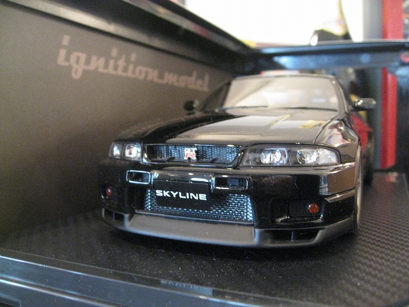 ★絶版IGモデル1/18 日産スカイラインGT-R (R33) V-Spec Black IG1314☆の画像6