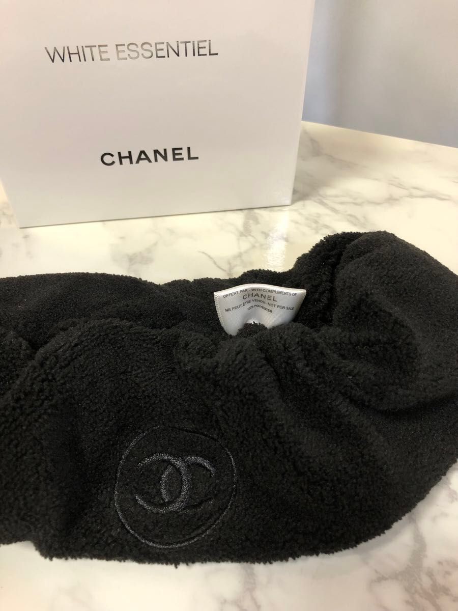 新品未使用　CHANEL　シャネル　コスメ　ヘアバンド　ノベルティ　非売品