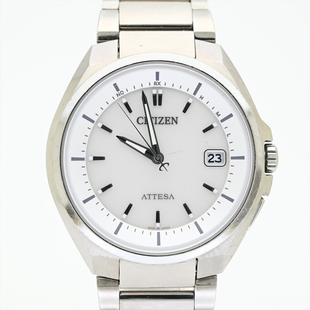 CITIZEN/ATTESSA●チタン/TITANIUM ソーラー電波時計 デイト 時刻正確 H110-T016308 白 ホワイト アテッサ メンズ 腕時計 純正ベルト 中古_画像1