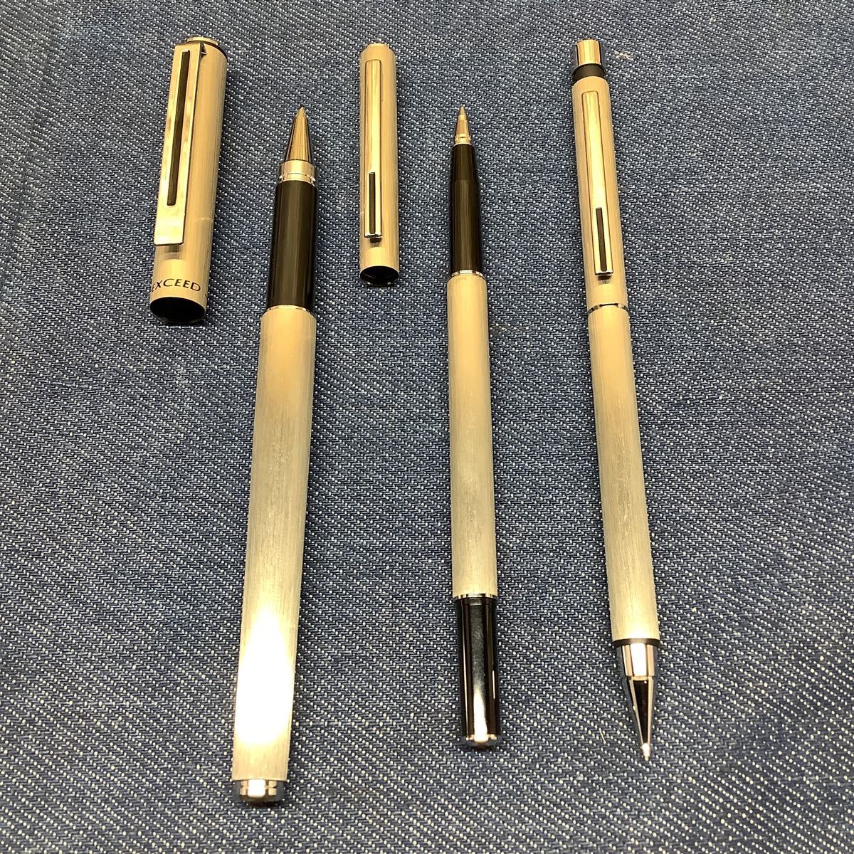 送料無料【Sか950】三菱鉛筆　EXCEED　廃盤　ボールペン、水性ペン　シャーペン3本