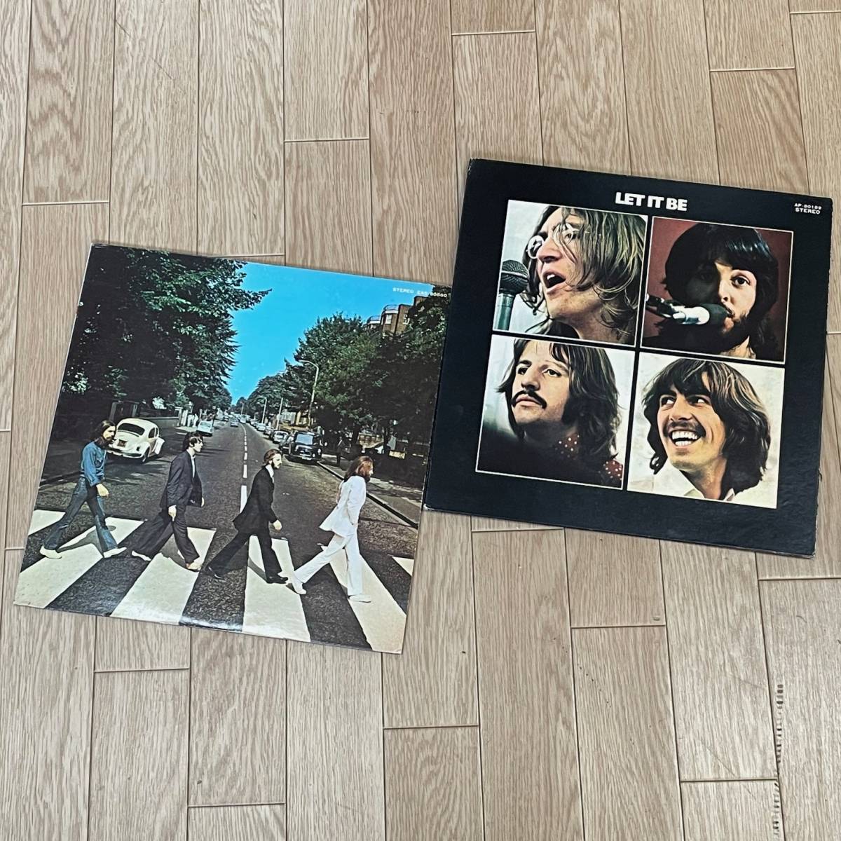 中古 個人 長期保管品 BEATLES ビートルズ THE BEATLES レコード LPレコード 2枚セット LET IT BE ABBEY ROAD 1円 から 売り切り_画像1