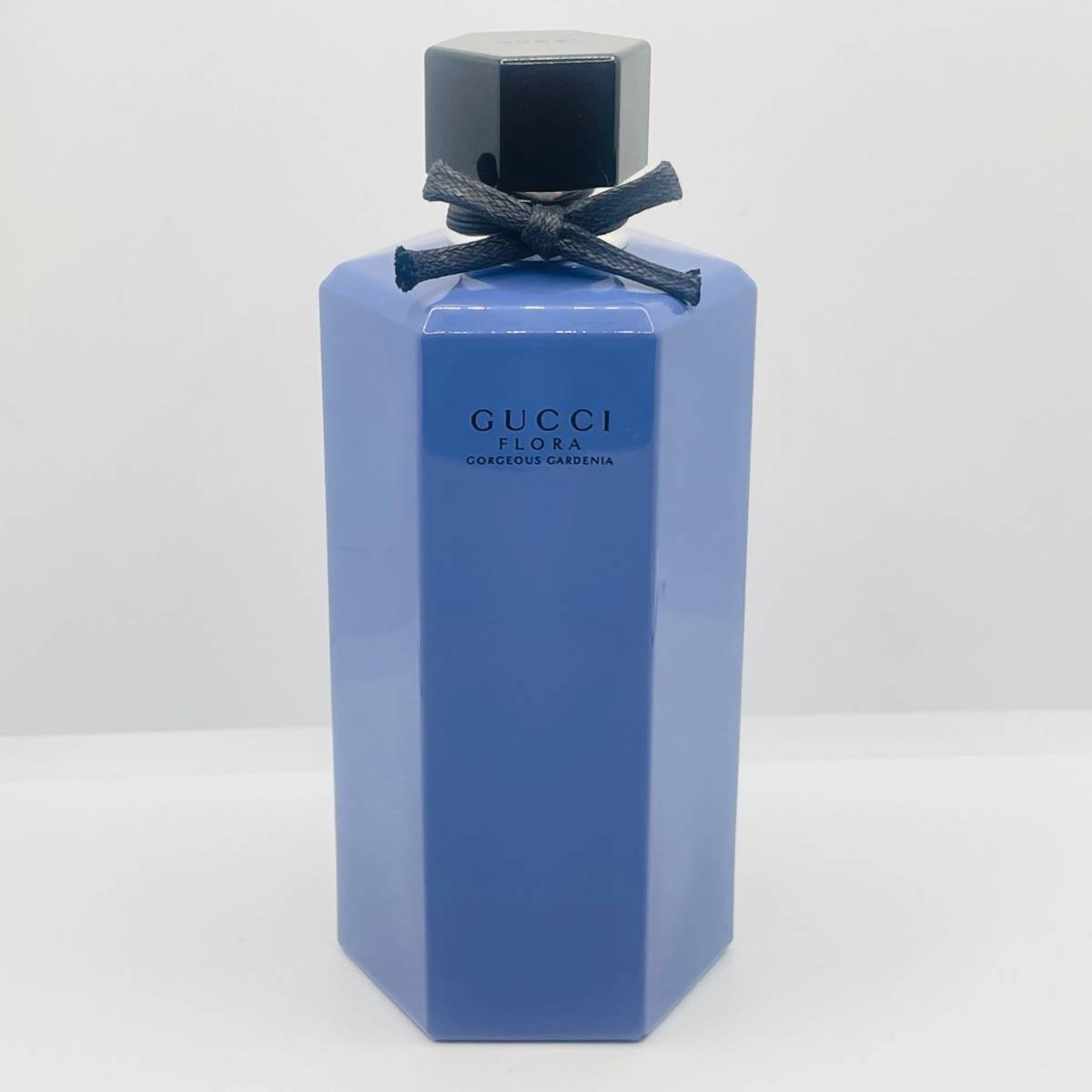 中古品 保管品 GUCCI グッチ フローラ ゴージャス ガーデニア ラベンダー オードトワレ ドイツ製 100ml（残量不明）香水 _画像2