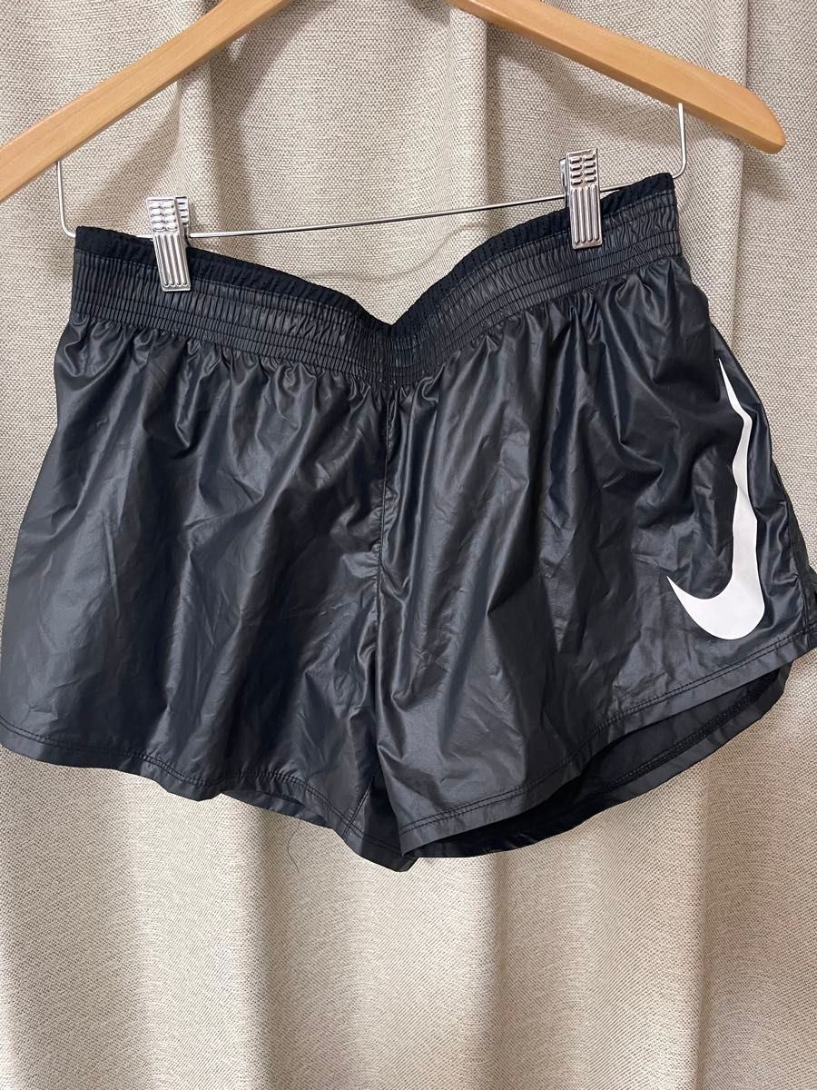 NIKEナイキ トレーニングランニングウェア ショートパンツ レディースL 新品