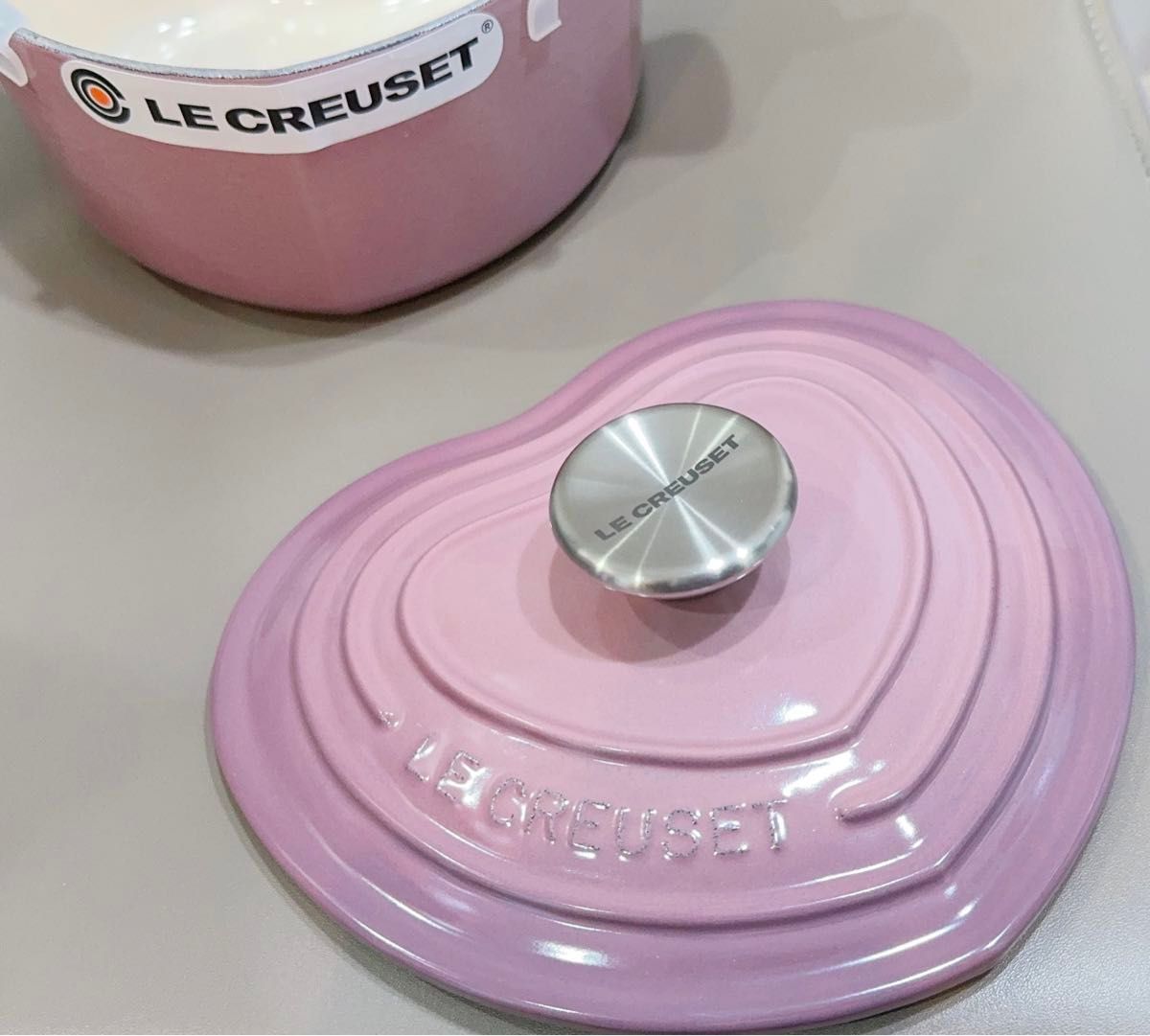 新品】ルクルーゼ ココット ダムール モーヴピンク ル・クルーゼ 新品】ルクルーゼ ココット ダムール モーヴピンク ル・クルーゼ