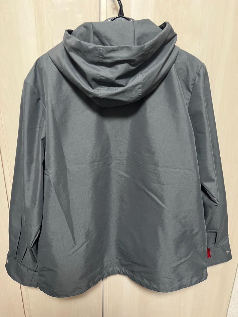 未使用・本物保証 JOHN RICCHMOND ナイロンパーカー XXL グレー 未使用・本物保証 JOHN RICCHMOND ナイロンパーカー XXL グレー