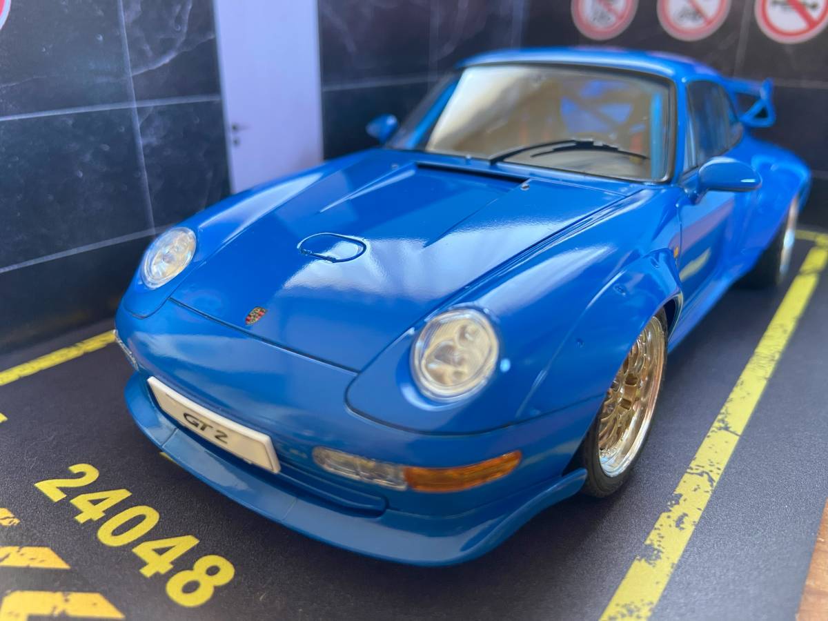 タミヤ 1/24 ポルシェ 911 GT2 ロードバージョン クラブスポーツ 【ブルー】 完成品_画像1