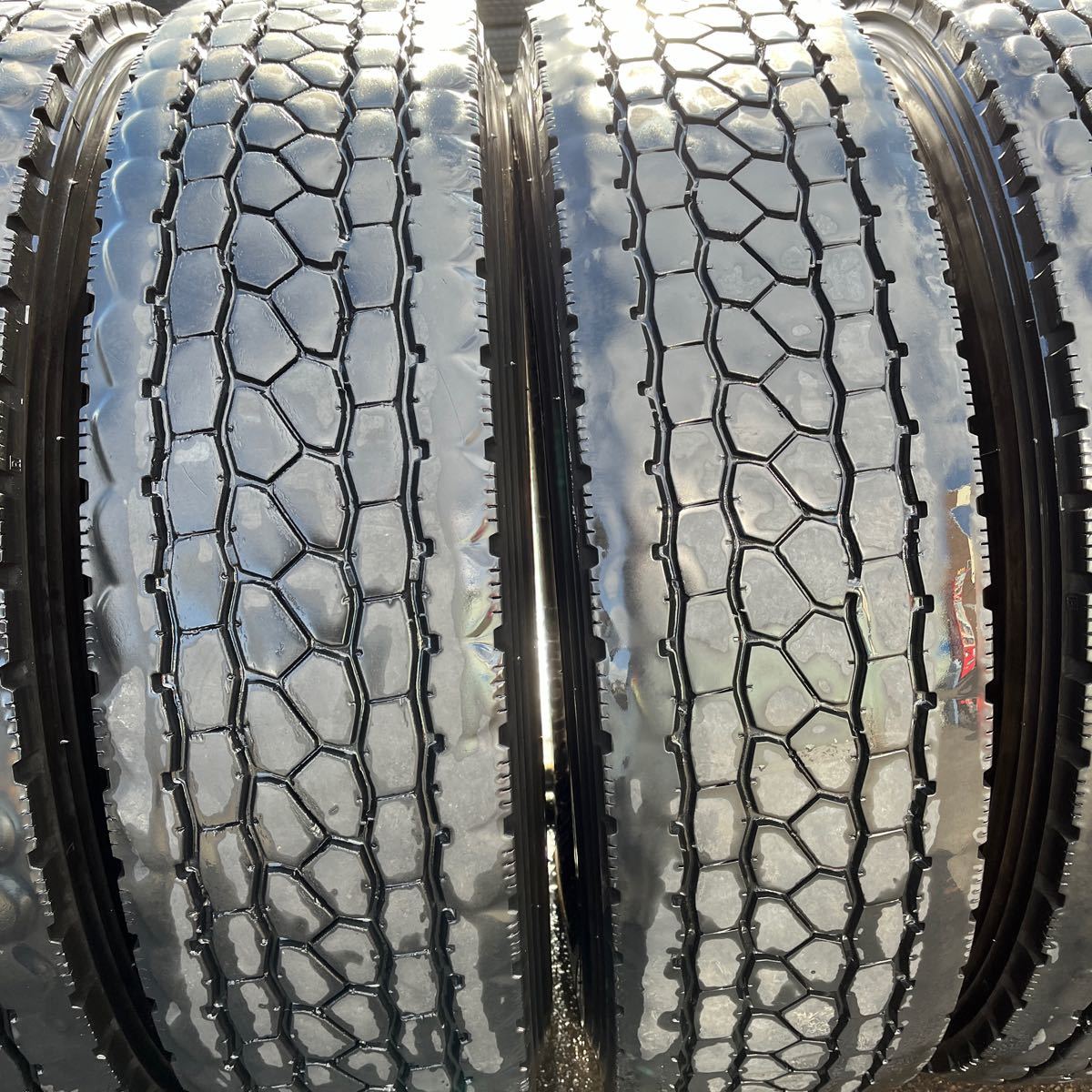 11R22.5 BRIDGESTONE, M801 中古　 激安美品　8本セット：82000円_画像7