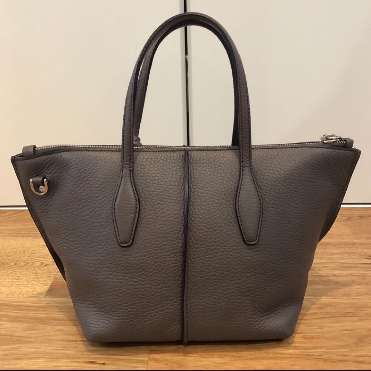 TOD'S トッズ ジョイ レザートートバッグミニ 2way グレージュ TOD'S トッズ ジョイ レザートートバッグミニ 2way グレージュ