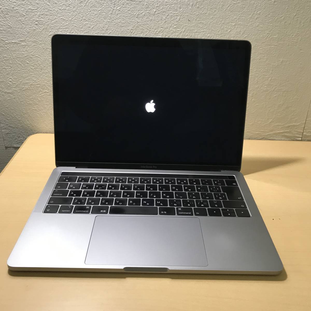 MACBOOK PRO 13" TOUCHBAR 2018_画像4