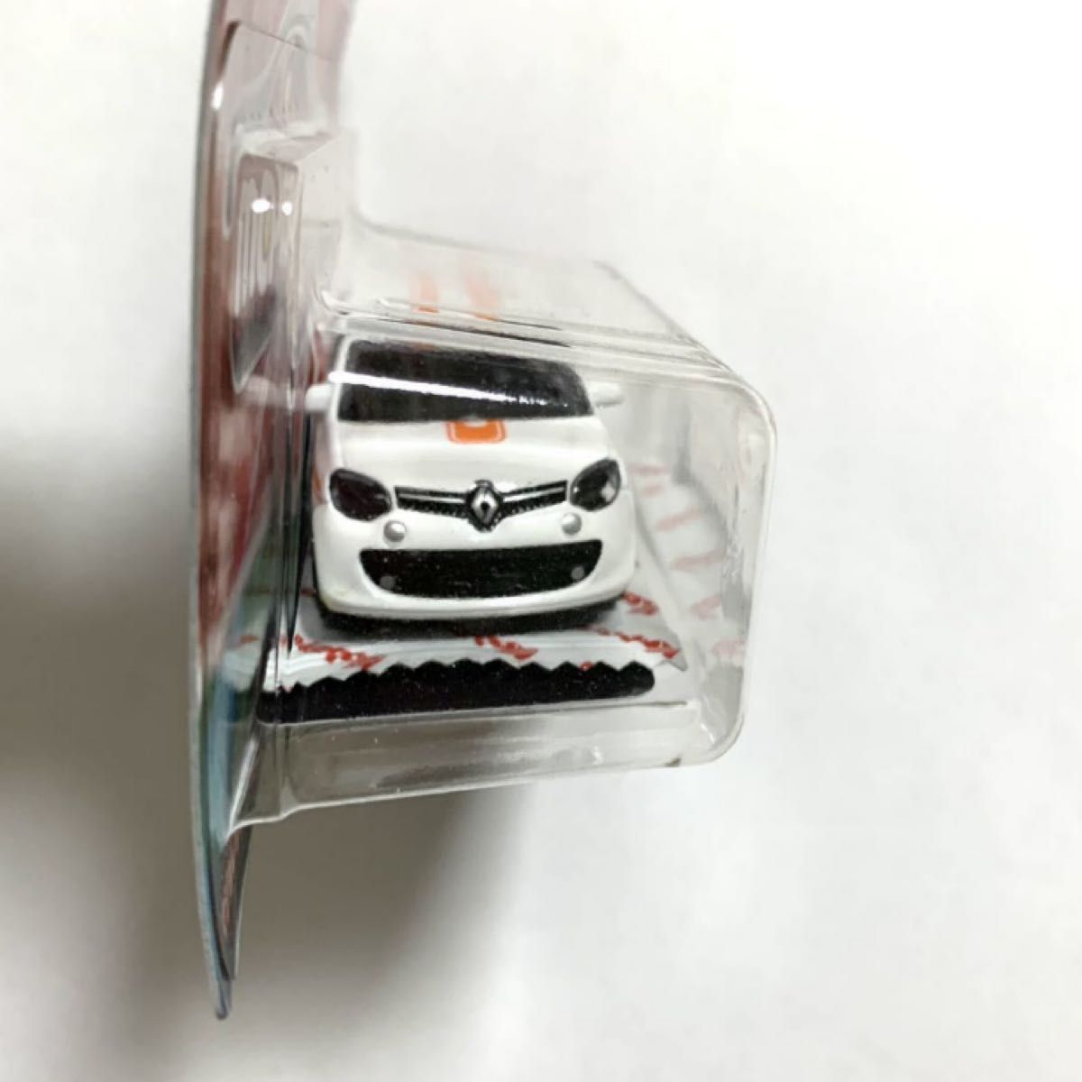 マジョレット 『ルノー トゥインゴ』フランス車 新品 未開封 マジョレット 『ルノー トゥインゴ』フランス車 新品 未開封