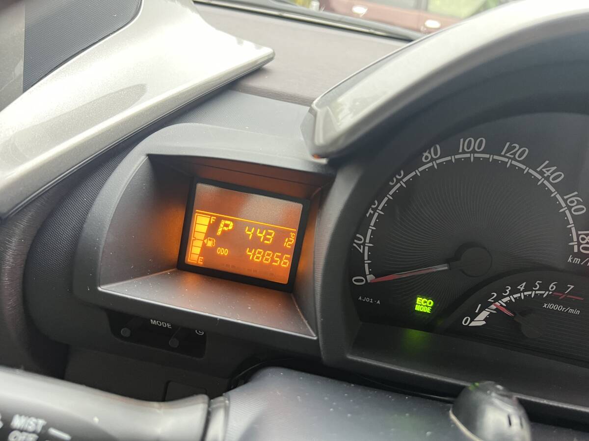 トヨタ IQ 平成20年 １００Ｇ　レザーパッケージ ヘッドライト フォグ 新品交換_画像6