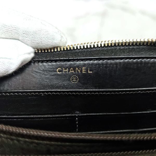 ■極美品■ CHANEL シャネル キャビアスキン マトラッセ ラウンドファスナー長財布 ブラック レザー 黒 小銭入れ C001_画像10