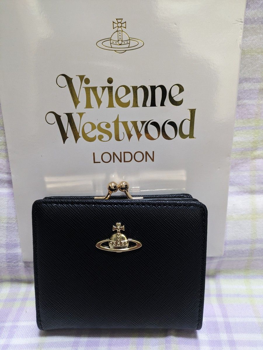 ★特価　未使用　Vivienne Westwood 二つ折り財布 黒 88VV706