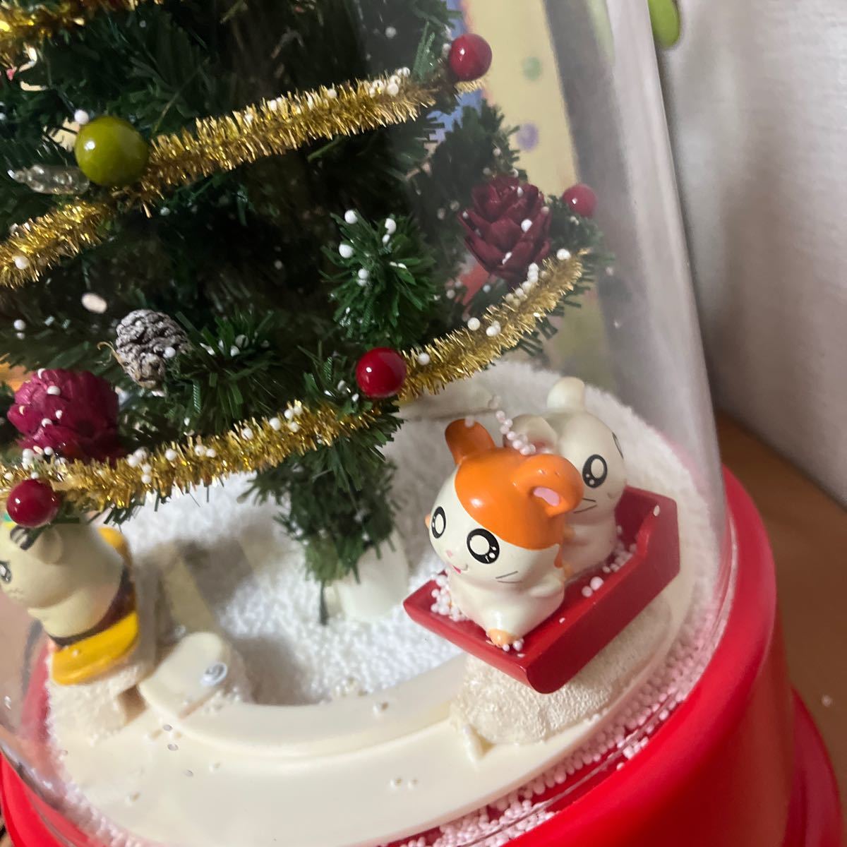 送料無料 レア とっとこハム太郎 雪ふるツリー スノードーム 送料無料 レア とっとこハム太郎 雪ふるツリー スノードーム