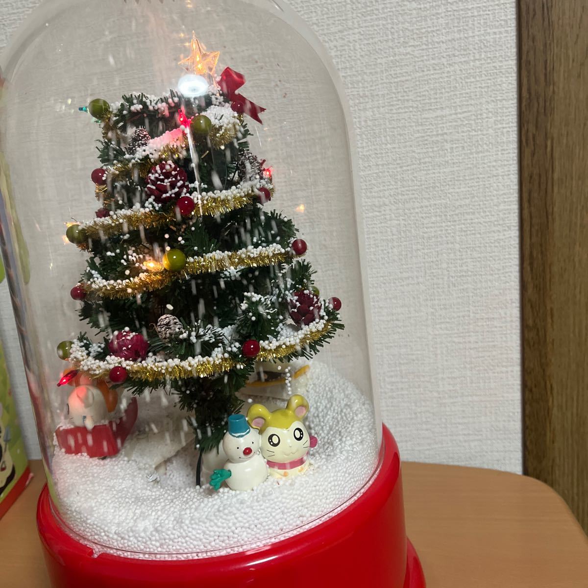 送料無料！ レア とっとこハム太郎 雪ふるツリー スノードーム おもちゃ クリスマスツリー _画像10