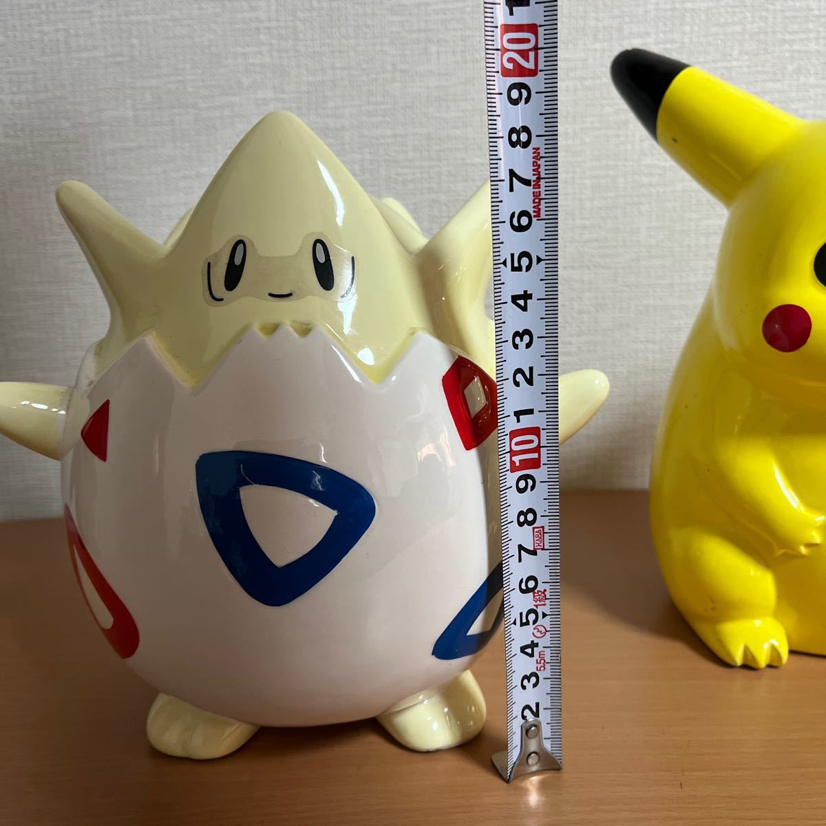 送料無料！ 当時物 ポケットモンスター ピカチュウ トゲピー 貯金箱 陶器製 セット_画像2