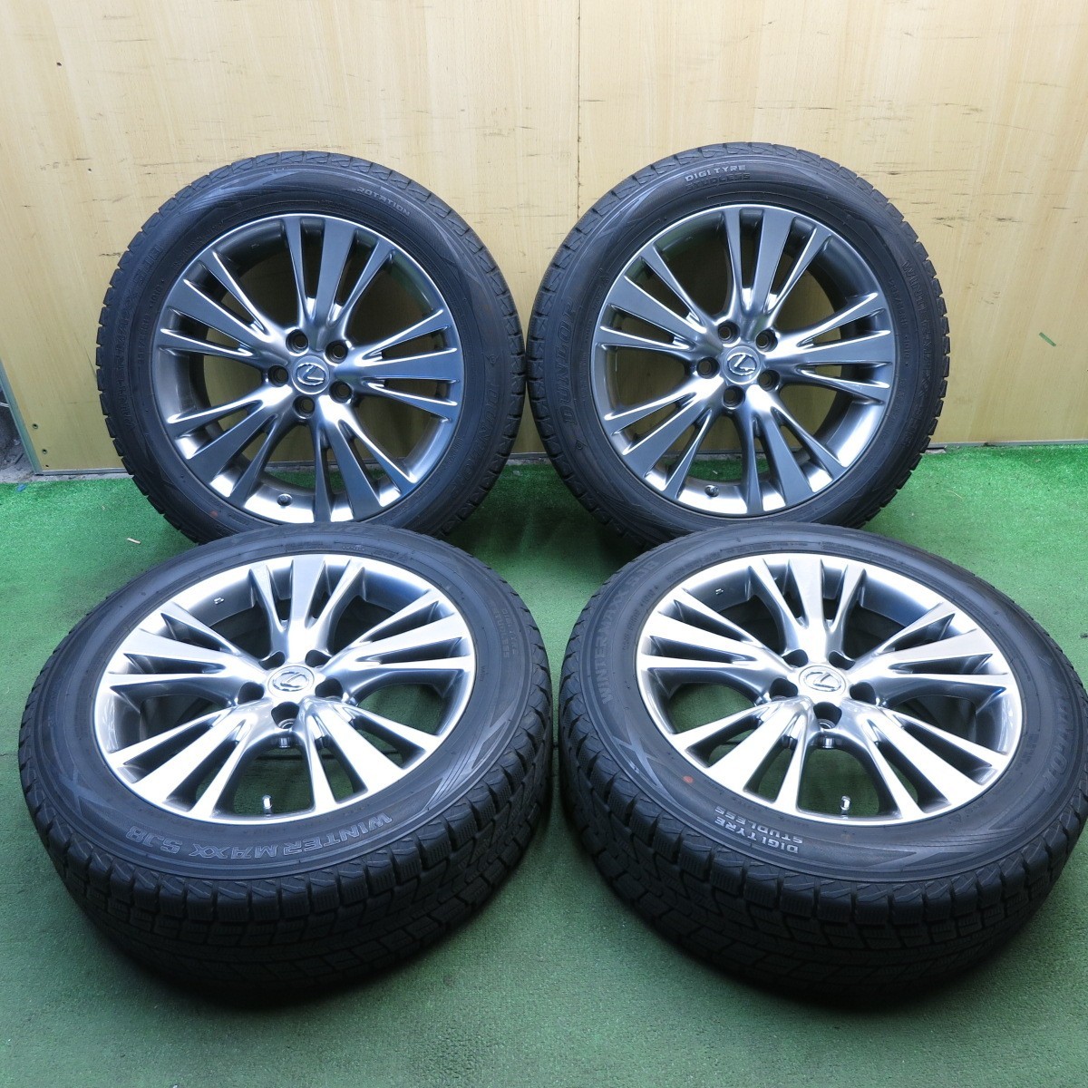 *送料無料* バリ溝！綺麗！9分★レクサス 10系 RX450h バージョンL 純正 235/55R19 スタッドレス ダンロップ SJ8 PCD114.3/5H★4020912KKス_画像1