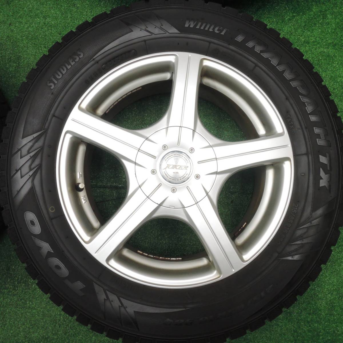 [送料無料] バリ溝！9.5分★スタッドレス 215/65R16 トーヨー ウインタートランパス TX JOKER weds PCD114.3 100/5H マルチ★3102601TNス_画像5