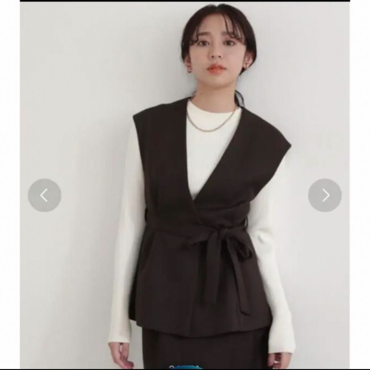 LEONARD☆レオナール☆ブラウン！シルク カシミヤ混 秋ニット ミドル丈ジレ LEONARD☆レオナール☆ブラウン！シルク カシミヤ混 秋ニット