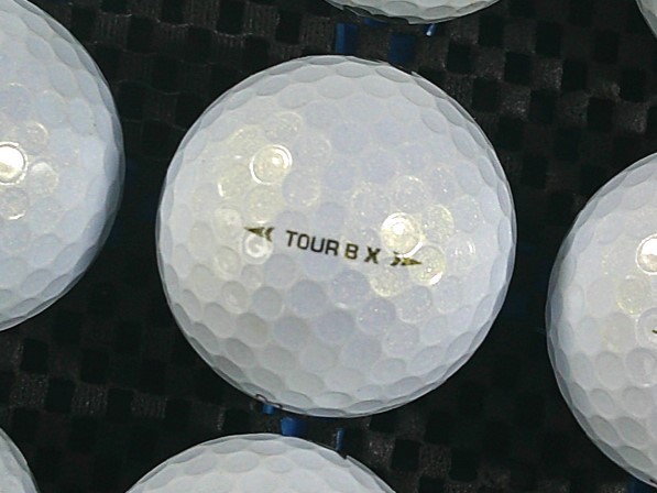 [B1C-12C] BRIDGESTONE TOUR B X 2022年モデル パールホワイト 20球 ブリヂストン ロストボール_画像2