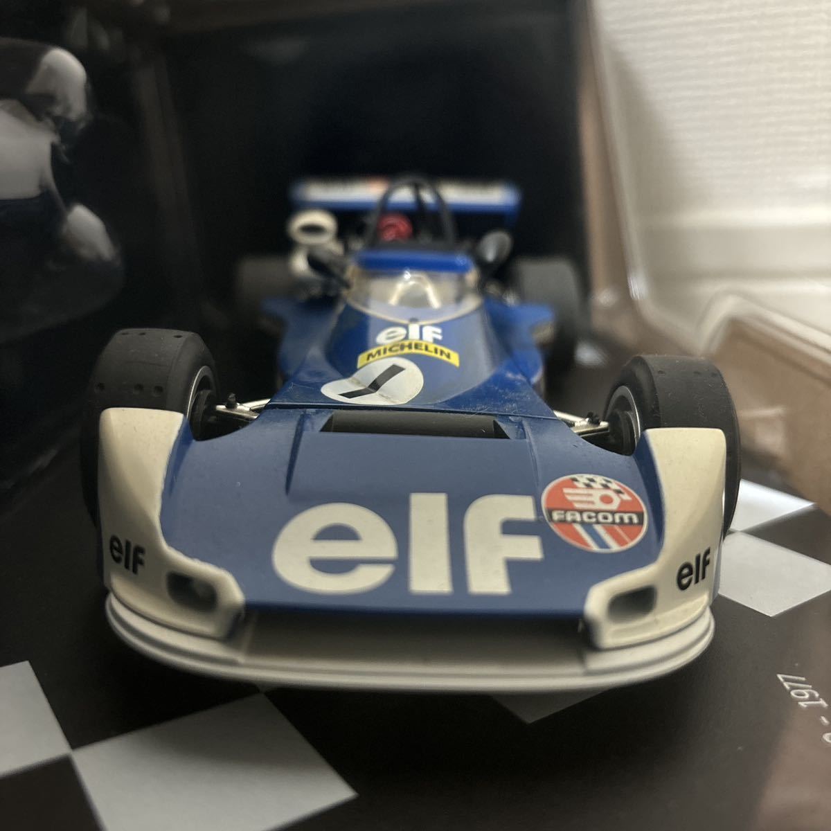 SOLIDO ソリド 1/18 metal アラン・プロスト・コレクション フォーミュラー ルノー MK20 1977の画像2