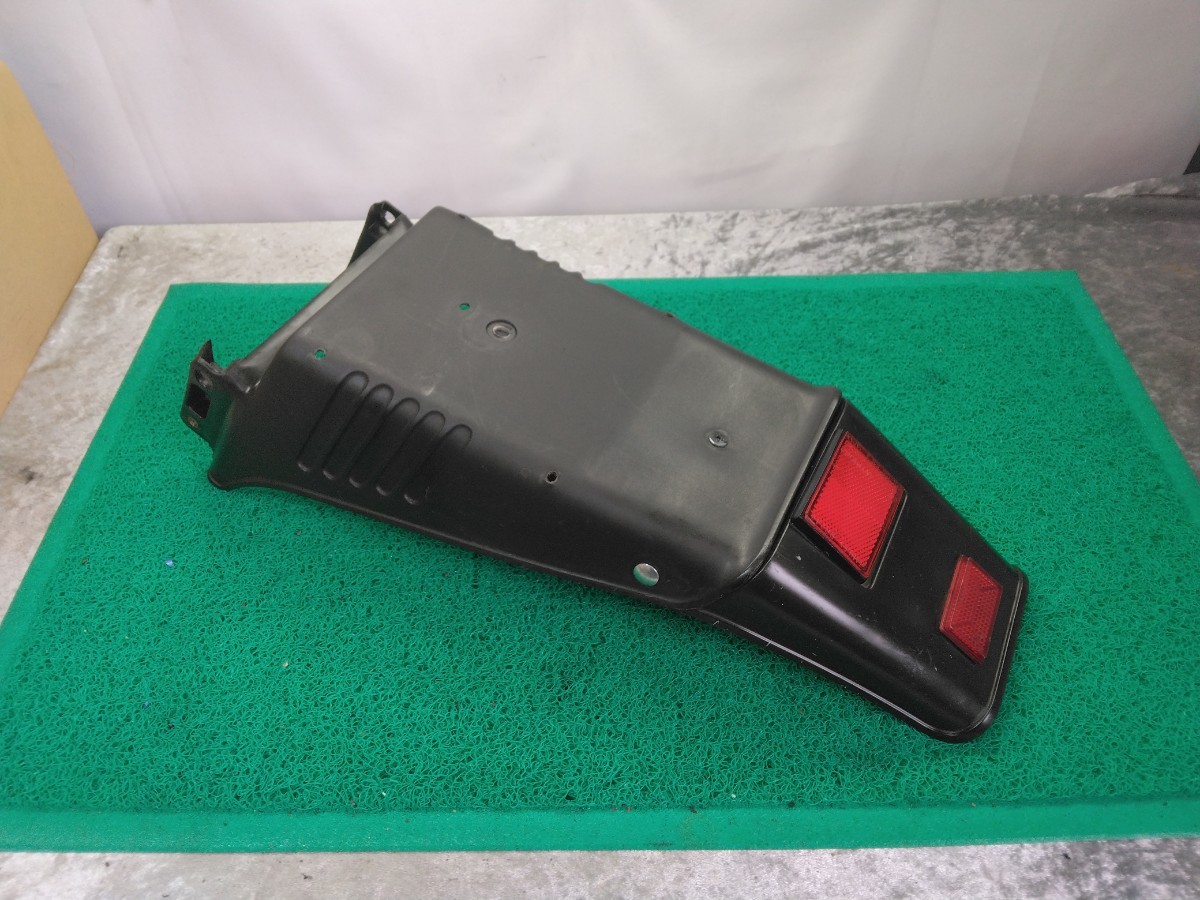 Yahoo!オークション - 0038 CBX400F 純正 リアフェンダー(検 Yahoo!オークション - 0038 CBX400F 純正 リアフェンダー(検