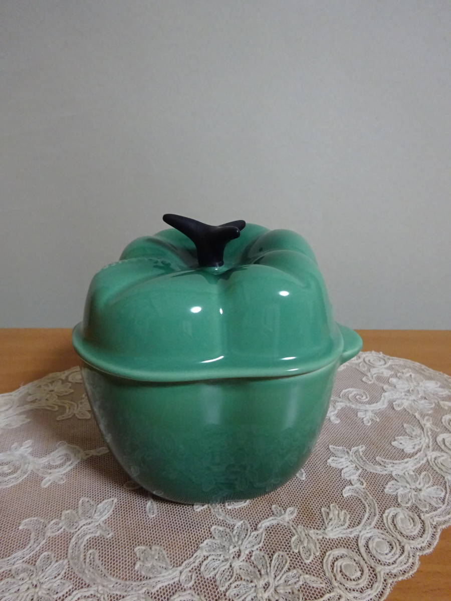 Le Creuset ルクルーゼ★ミニ ココット/キャセロール「ミニ ピーマン」 ベジタブルジェイド 箱欠 ベジタブルシリーズ 野菜型ふたつき容器_画像4