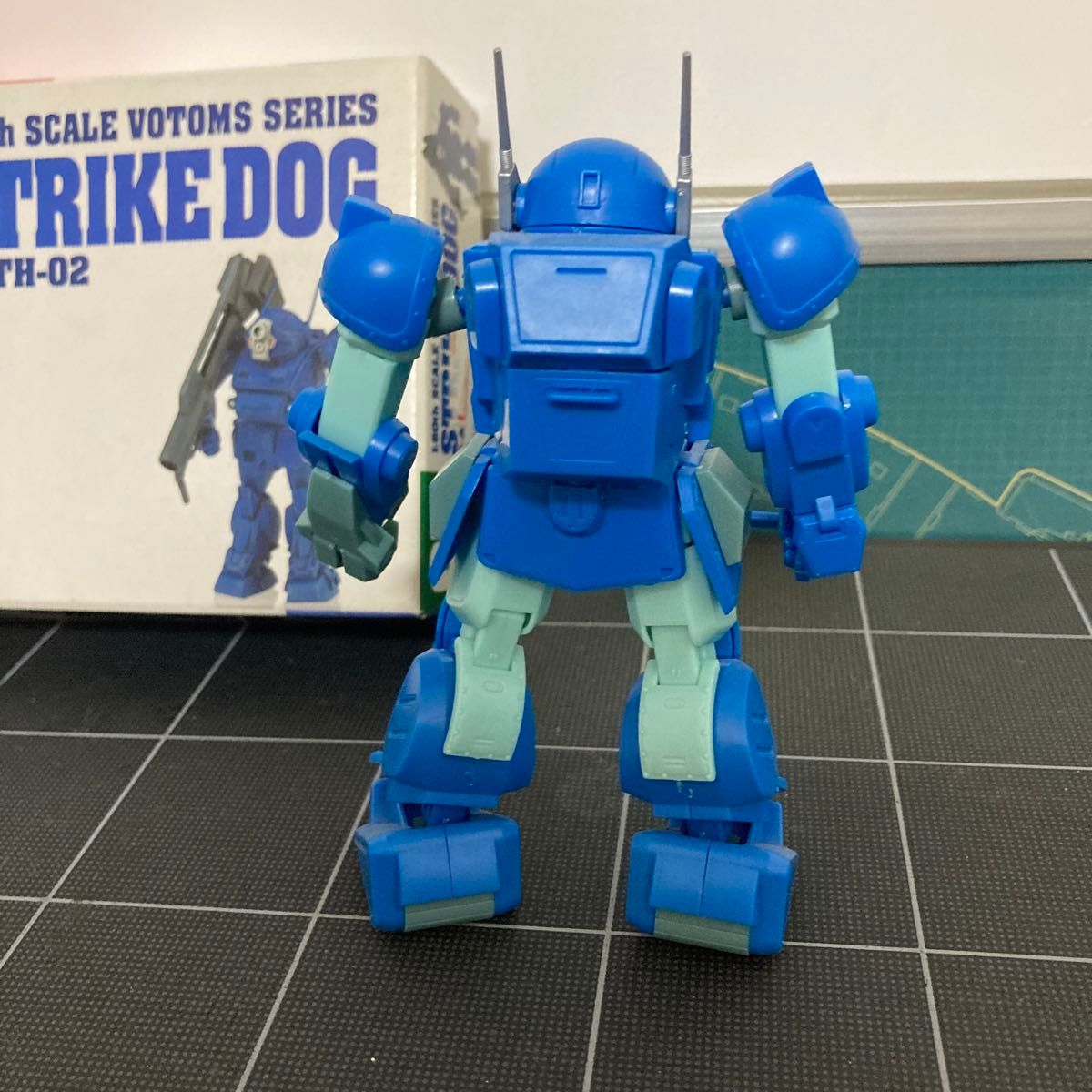 装甲騎兵ボトムズ waveラビドリードッグ素組と1/60 ストライク 装甲騎兵ボトムズ waveラビドリードッグ素組と1/60 ストライク