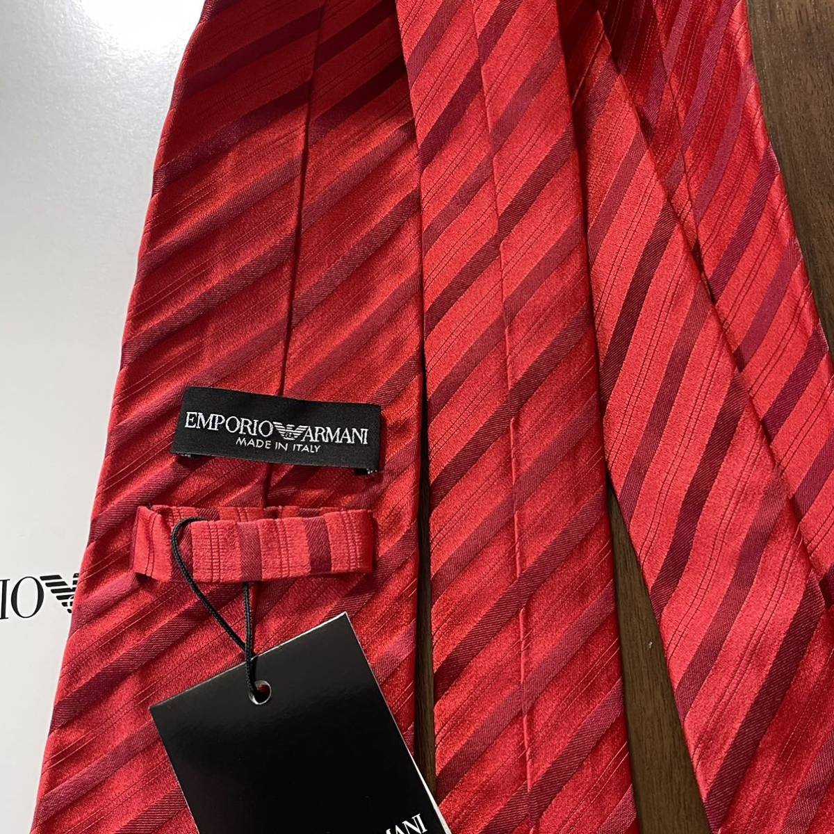 EMPORIO ARMANI( Emporio Armani ) red stripe necktie new goods unused tag attaching box attaching 