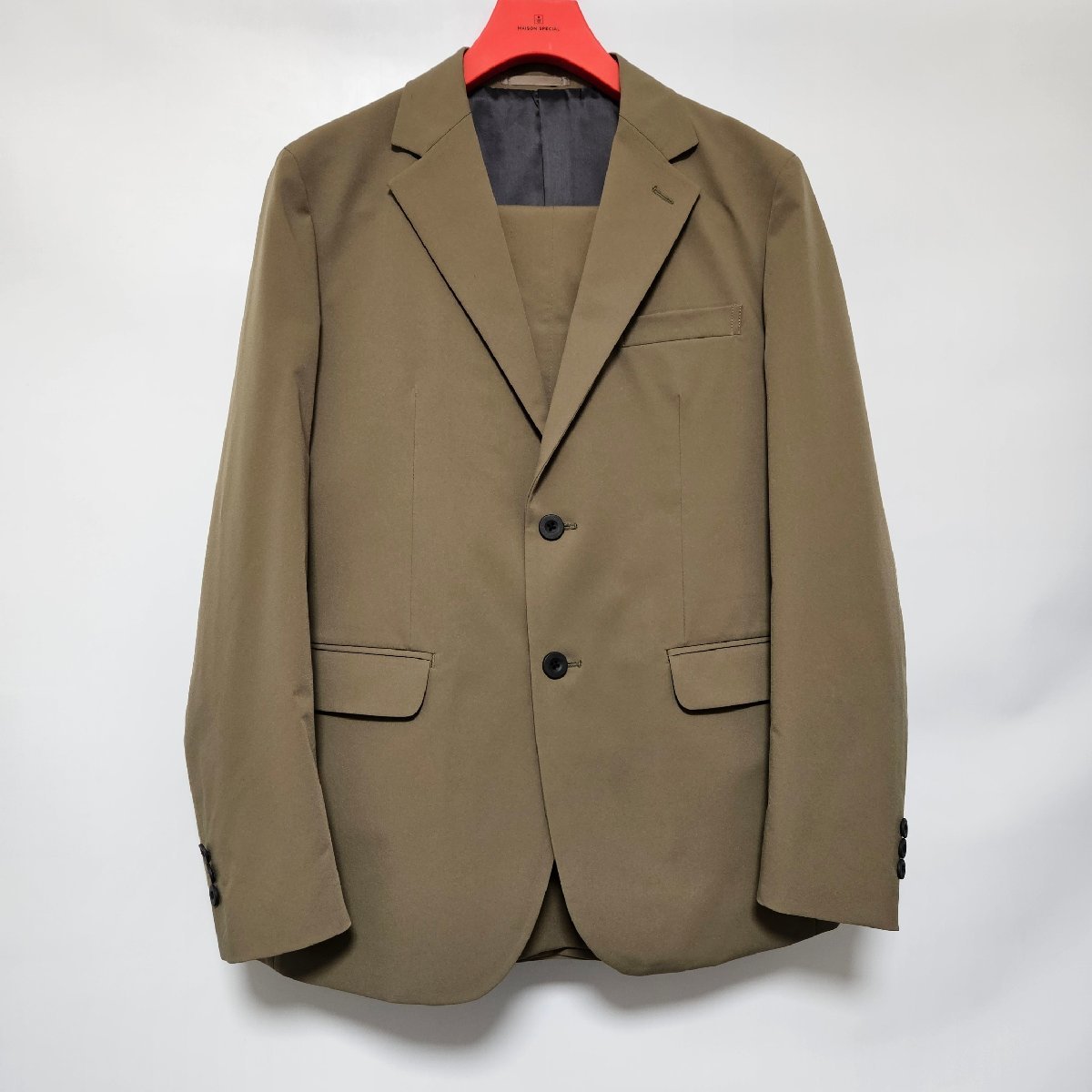 MAISON SPECIAL スーツ カーキ グリーン系 緑 サイズ46 メゾンスペシャル セットアップ ジャケット スラックス Mサイズ ブレザー_画像1