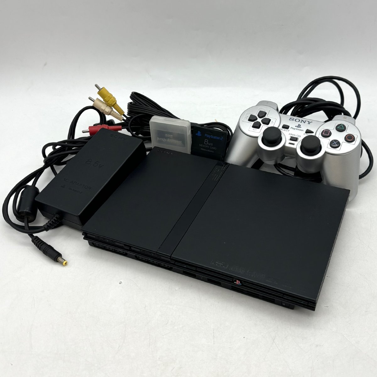 SONY/ソニー/Playstation/プレイステーション/2/SCPH-70000/付属品付/PS2/ゲーム機/テレビゲーム/本体/おもちゃ/ジャンク/W007_画像1