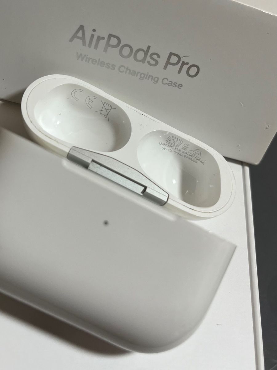 Apple Airpods Pro 第一世代 充電ケースのみ｜Yahoo!フリマ（旧