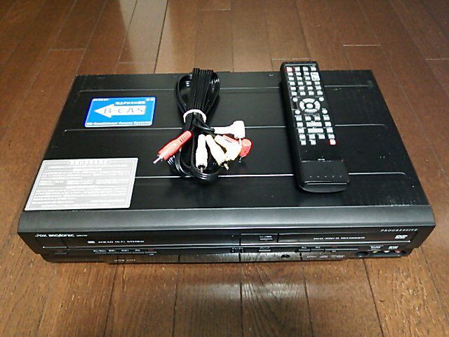 船井電機 DXアンテナ 地デジ 地上デジタルチューナー内蔵 VHSビデオデッキ DVDプレーヤー レコーダー DXR170V リモコン付 NC103の画像1