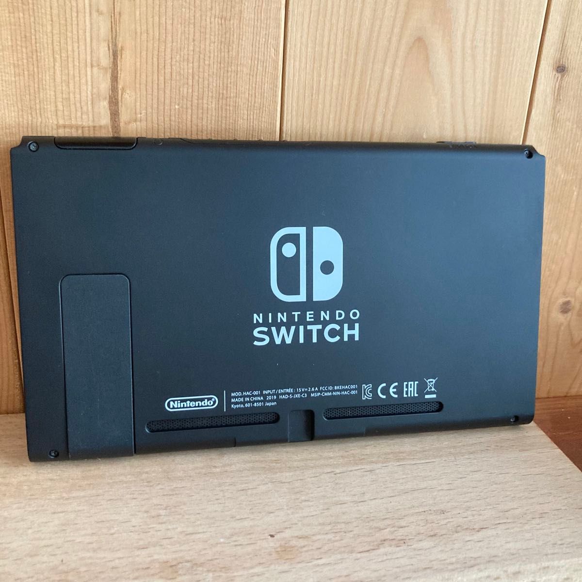 ニンテンドー スイッチ 2019年製 バッテリー強化版 動作確認済み ニンテンドー スイッチ 2019年製 バッテリー強化版 動作確認済み
