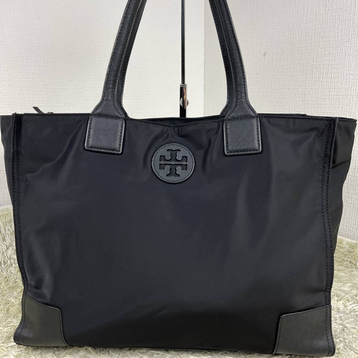 1円 美品 TORY BURCH トリーバーチ トートバッグ 肩掛け ショルダー エラ ビジネスバッグ A4収納◎ ナイロン レザー ブラック レディース _画像2