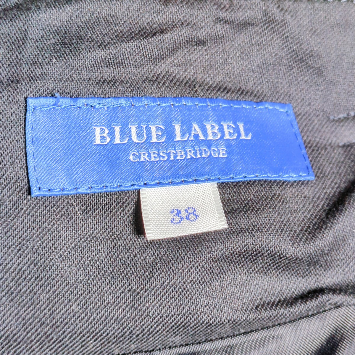 BLUE LABEL CRESTBRIDGE ブルーレーベルクレストブリッジ 切り替え ベルト付き　ミモレ丈スカート ネイビー ブルー系 チェック スカート 38_画像5